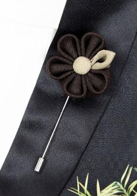 Unisex Brown Gold Toned Dual Shaded Beauty Lapel Pin