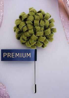 Unisex Green Silver Toned Glorious Crescendo Lapel Pin