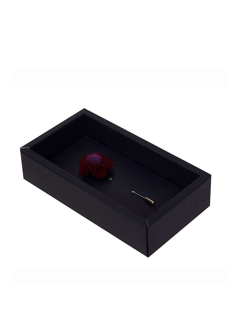 Unisex Maroon Purple Florwer In Flower Lapel Pin - Indya