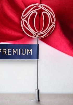 Unisex Red Flower Love Lapel Pin