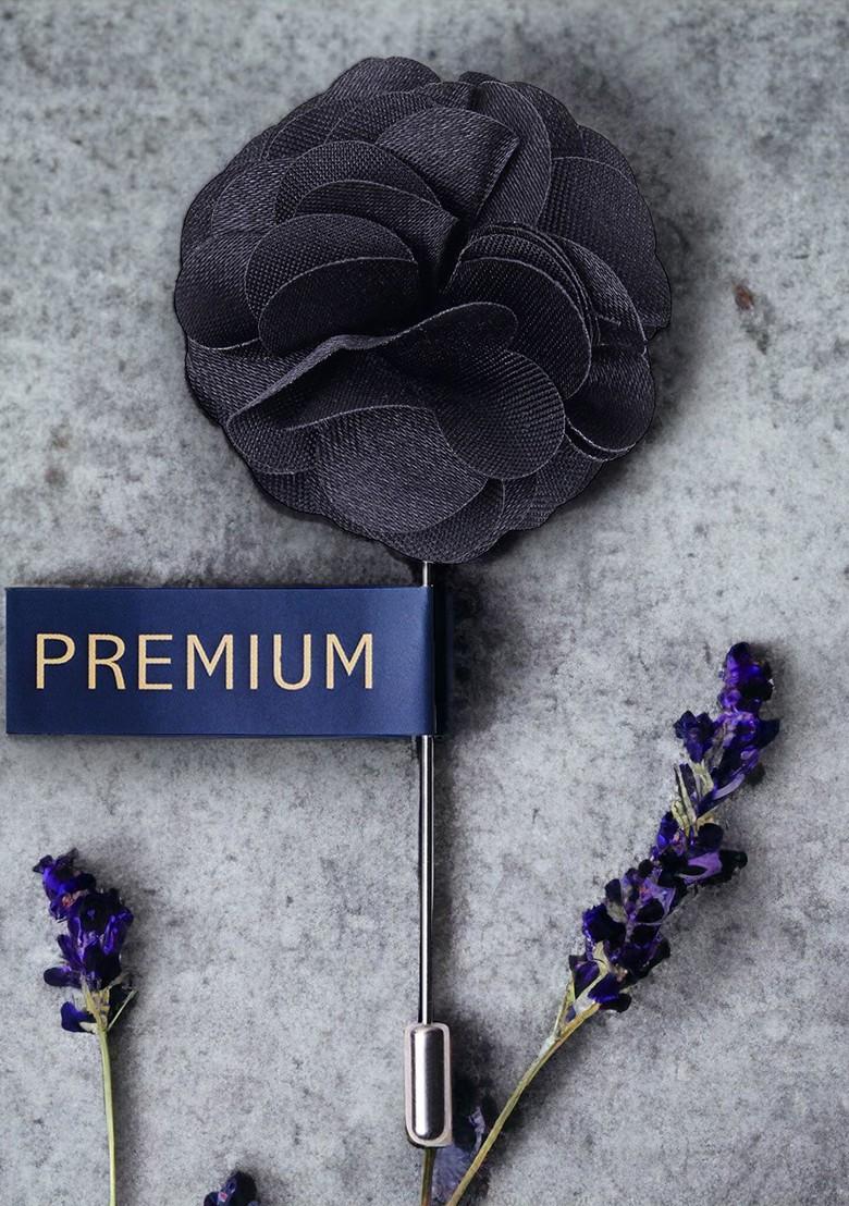 Unisex Black Floral Ornamental Treat Brooch Lapel Pin