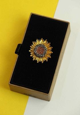 Men Sunflower Charm Stone Studded Brooch
