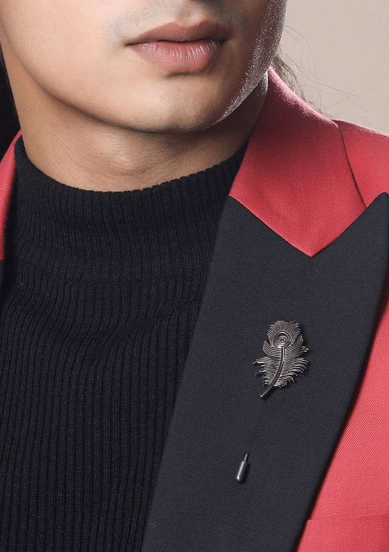 Peacock Grace Lapel Pin Brooch - Indya