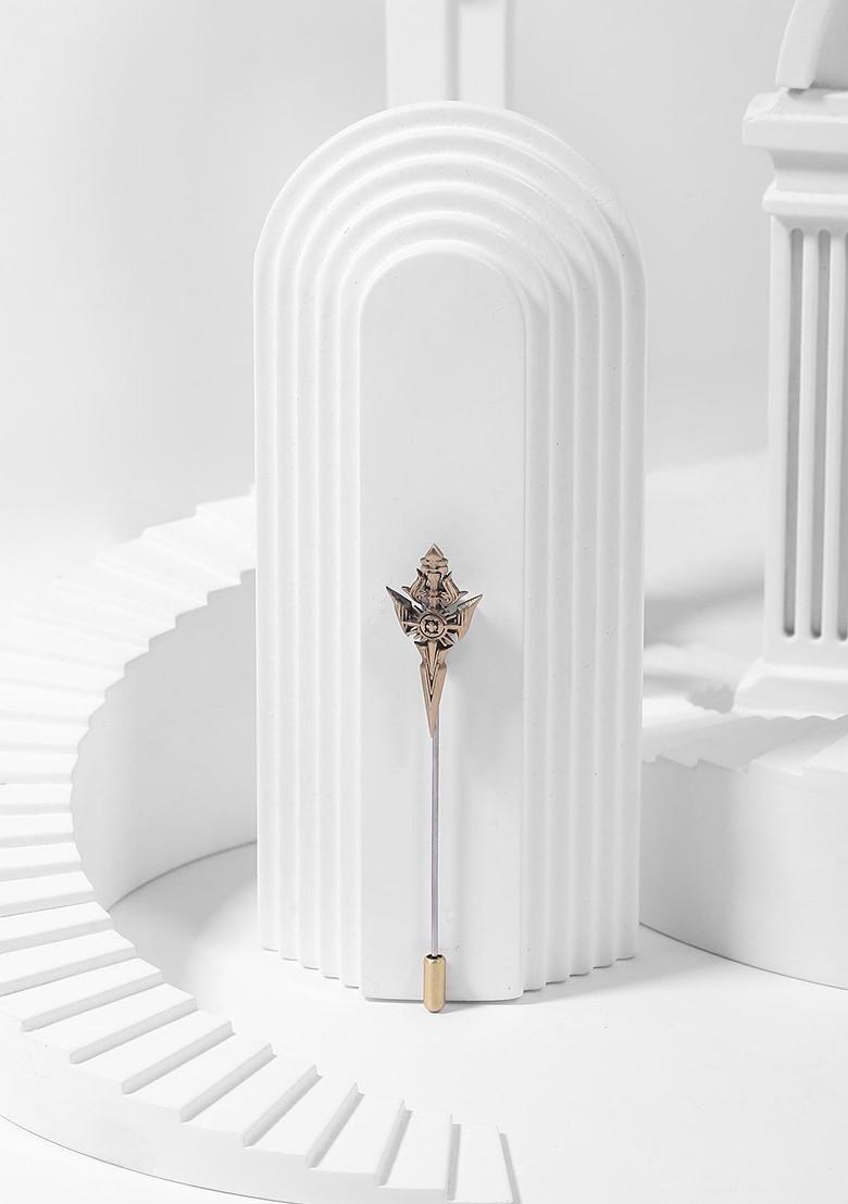 Antique Gold Toned Vintage Bladestone Lapel Pin