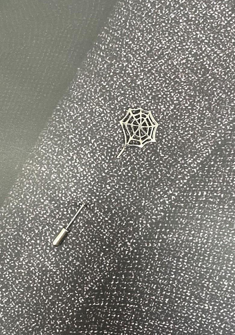Silver Plated Spider Design Lapel Pin Brooch