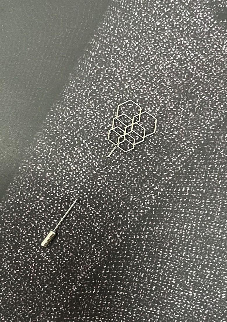 Silver Plated Geometric Design Lapel Pin Brooch