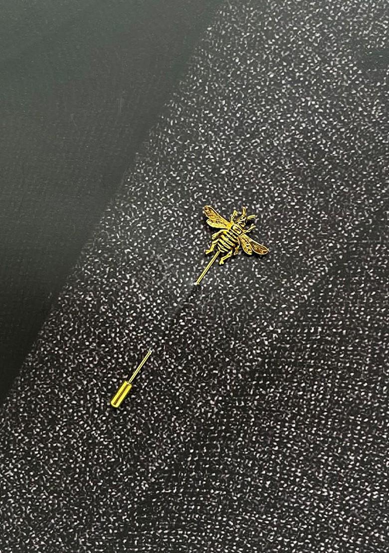 Gold Plated Honeybee Design Lapel Pin Brooch