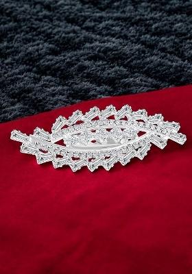 Cubic Zirconia Studded Saree Pin Lapel Pin Brooch