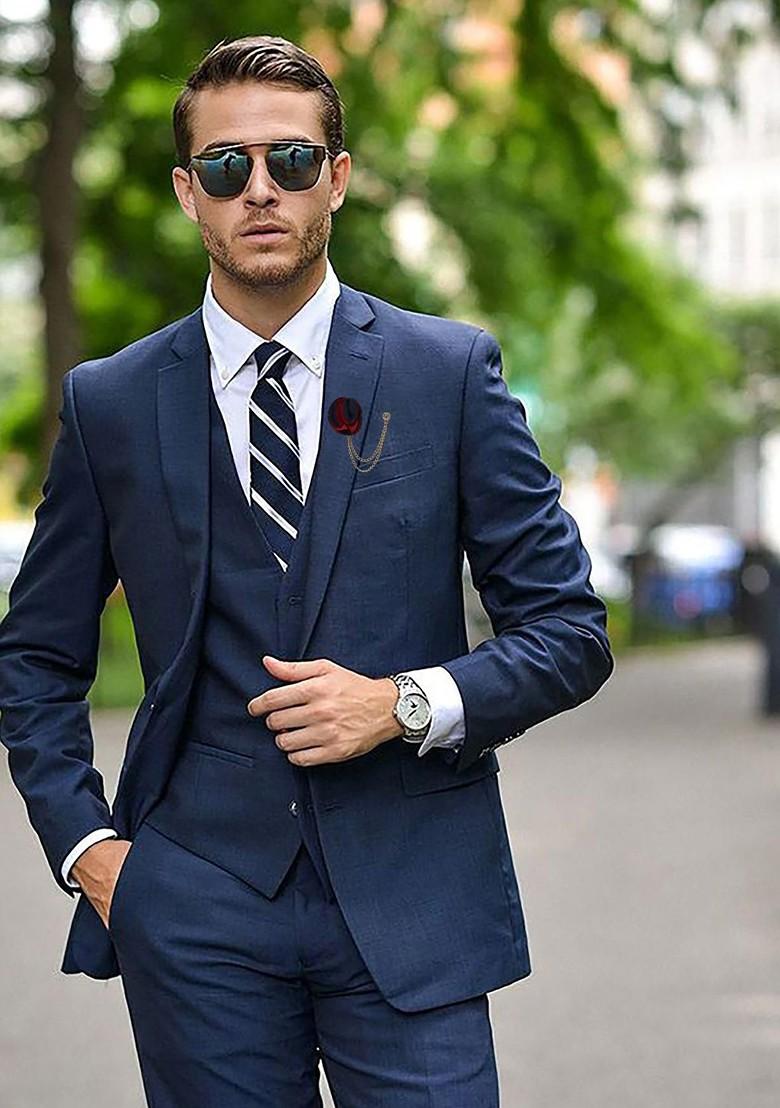 Men Rose Gold Plated Zircon Studded Leaf Crown Brooch