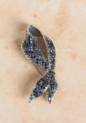 Men Leaf Bow Stone Studded Brooch