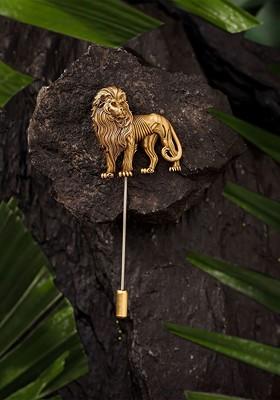 Men Prideforge Lion Brooch