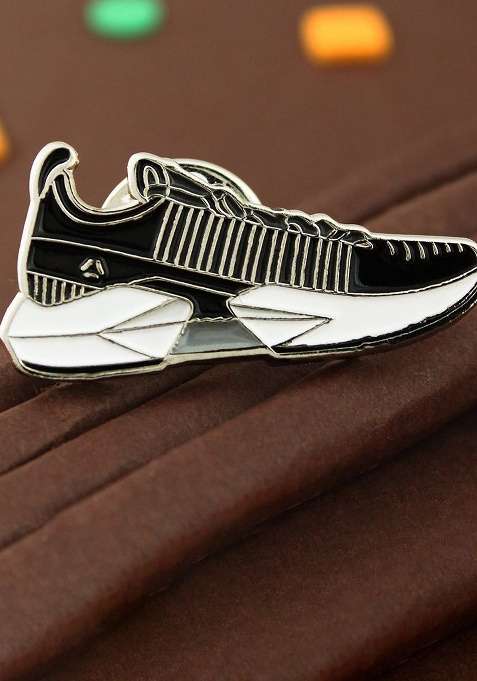 Men Shoe Shaped Lapel Pin Brooch