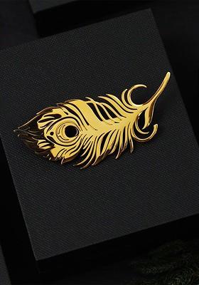 Men Peacock Plume Golden Minimal Lapel Pin Brooch