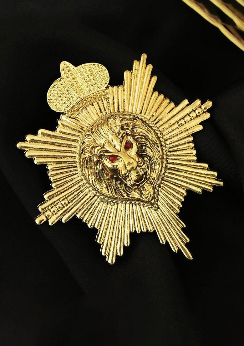 Men Gold Toned Lapel Pin Brooch