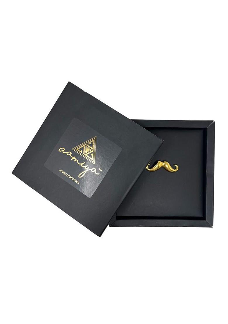 Men Gold Toned Plated Brass Brooch