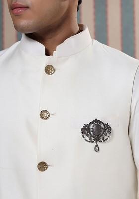 Artificial Stones And Beads Studded Dainty Delight Brooch