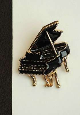 Black Piano Brooch