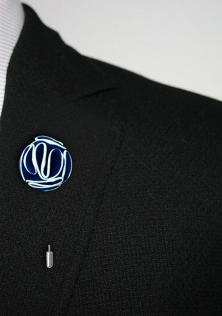 Men Brass Flower Design Brooch