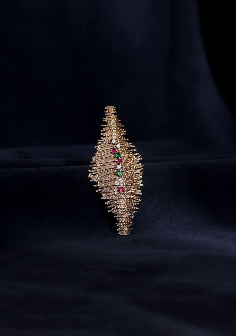 Men Stone Studded Bird Nest Shaped Textured Brass Brooch