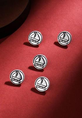 Set Of 5 Circular Sailboat Textured Buttons