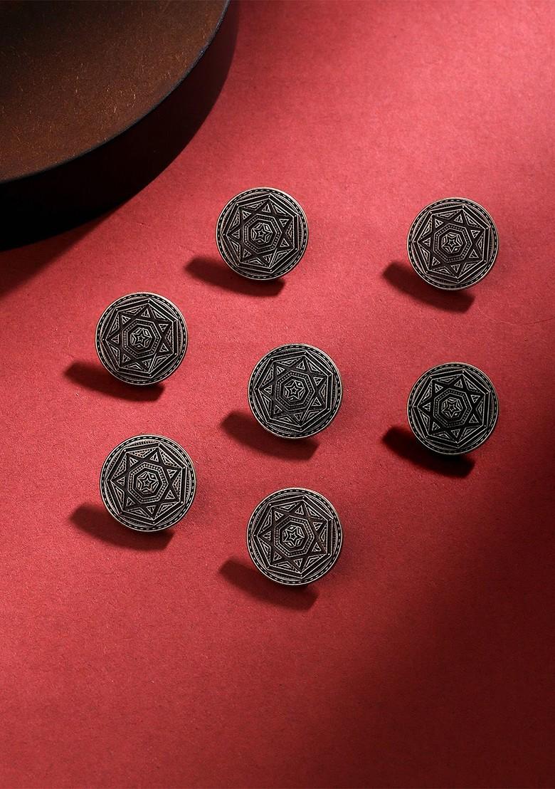 Men Set Of 7 Guiding Star Brooches