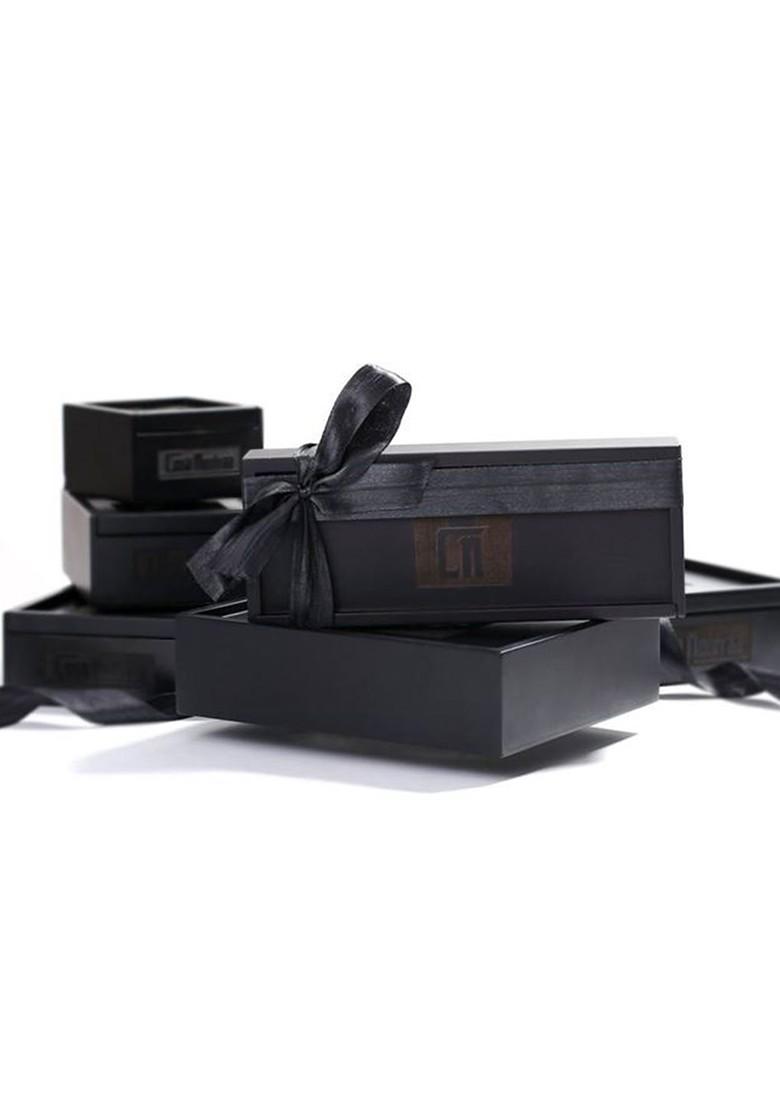 Men Set Of 7 Mighty Elephant Buttons