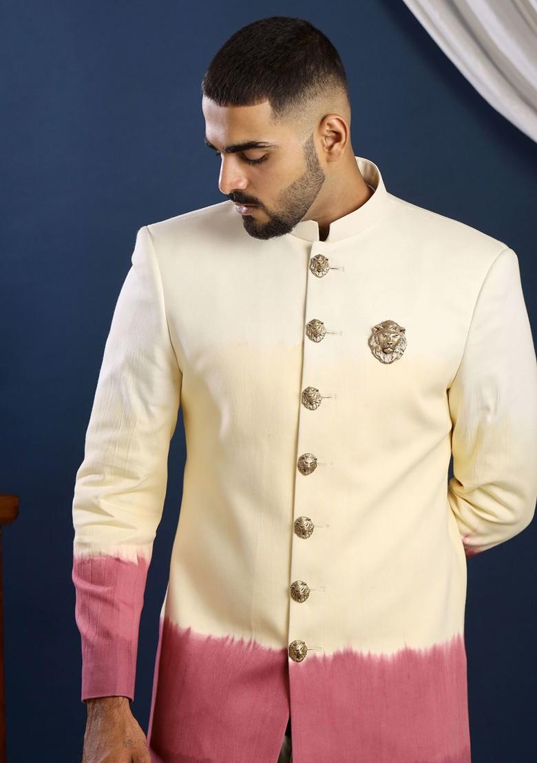 Men Gold Toned Lion King Brooch