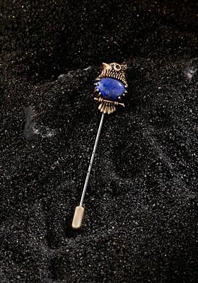 Men Metallic Blue Owlet Lapel Pin