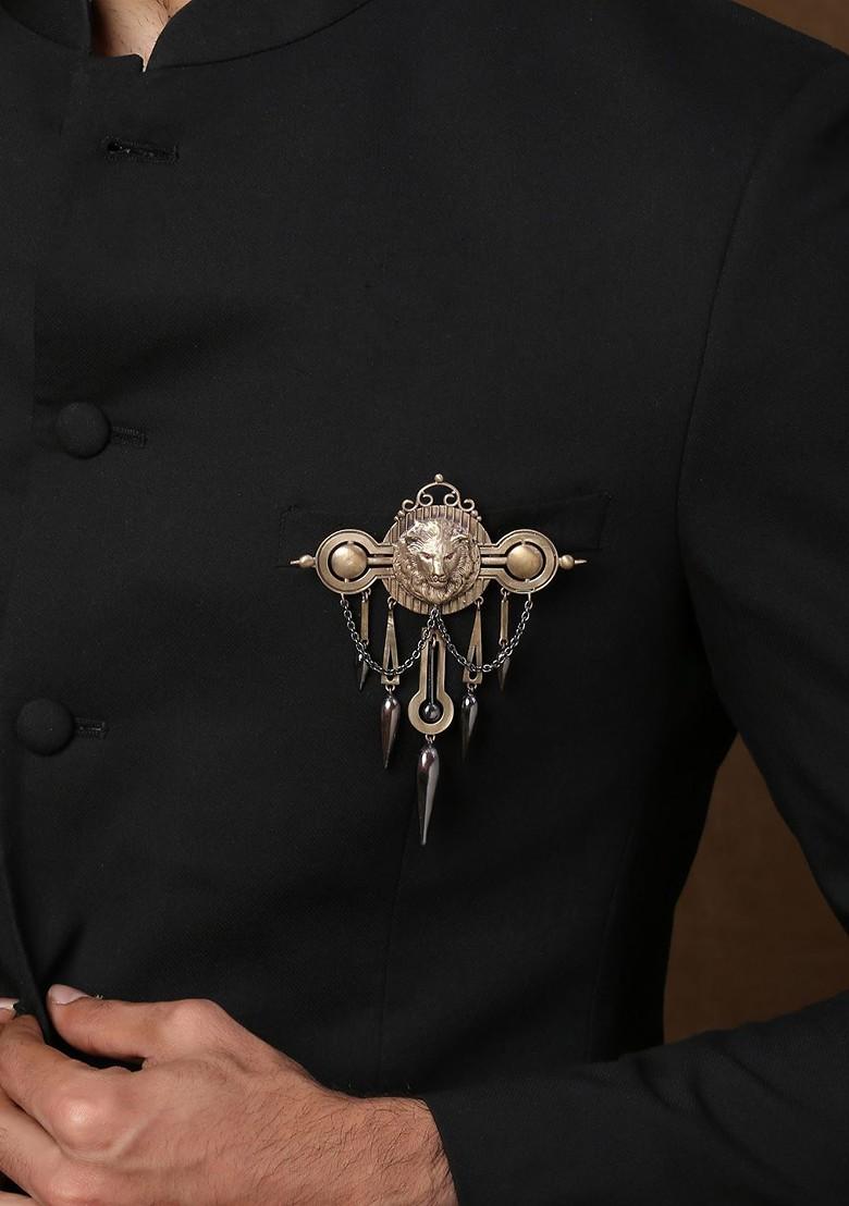 Men Gold Toned Aestheic Lion Brooch