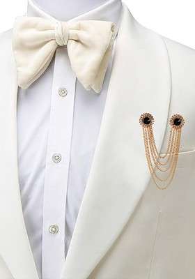 Rose Plated Alloy Brooch - Indya