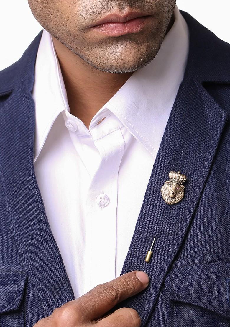 Gold Toned The Crowned King Lapel Pin