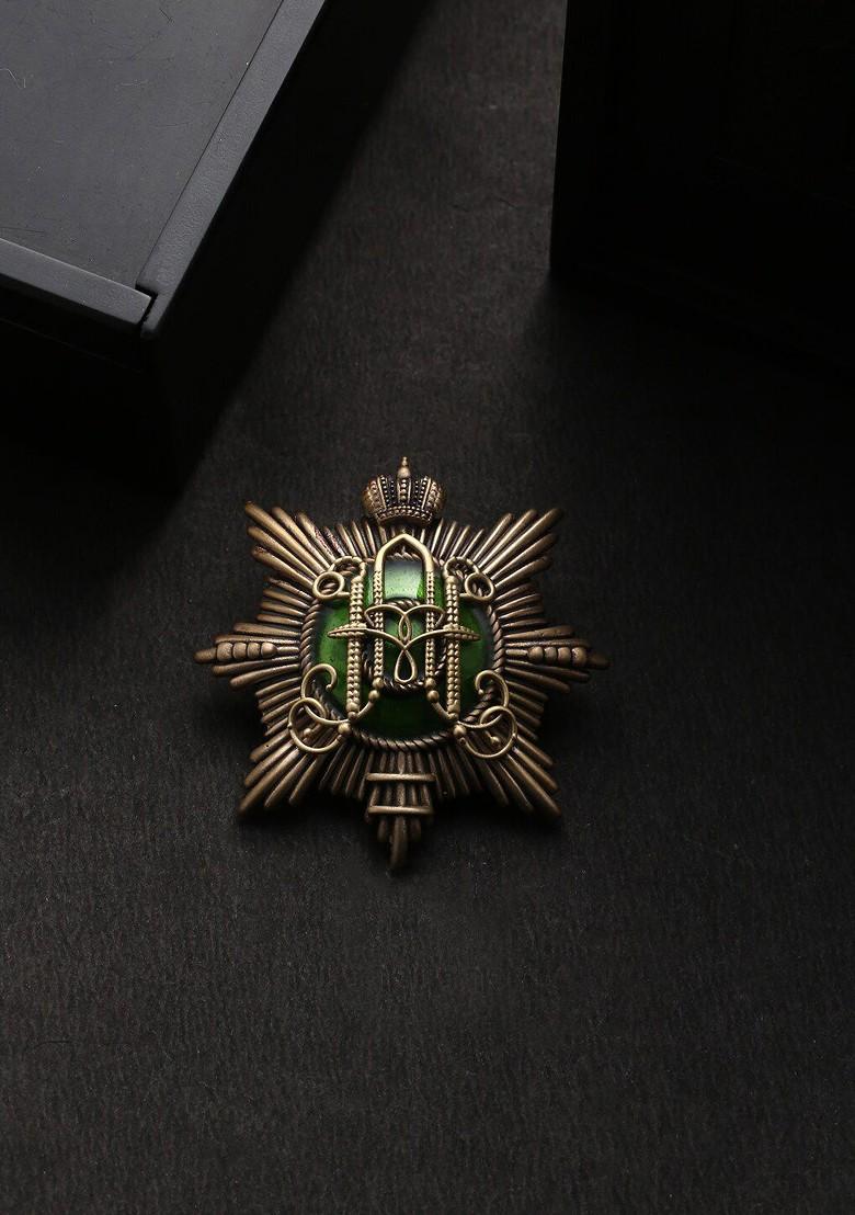 Men Gold Toned Green The Emblem Statement Brooch