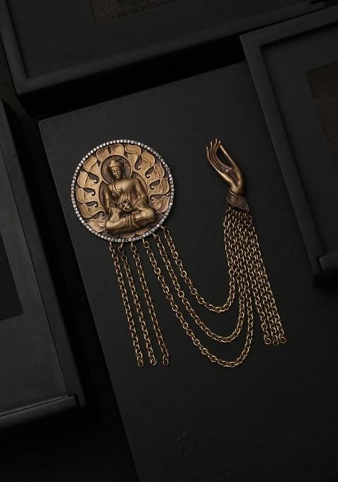 Men Gold Toned The Buddha Myth Statement Brooch