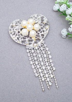 Women Silver Toned Off White Heart Shaped Tasselled Brooch