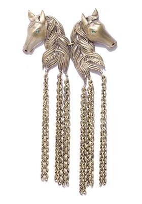 Men Antique Gold Toned The Dangled Horses Shaped Statement Brooch