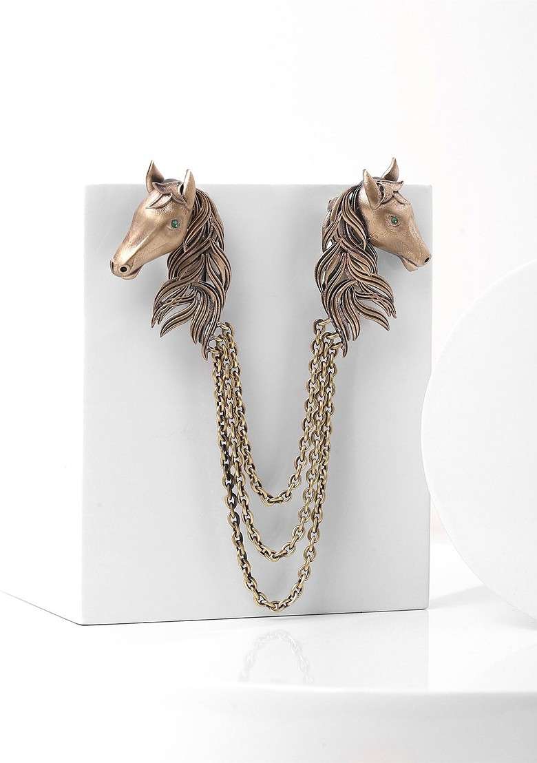 Men Antique Gold Toned Stone Studded The Duo Horse Shaped Brooch - Indya