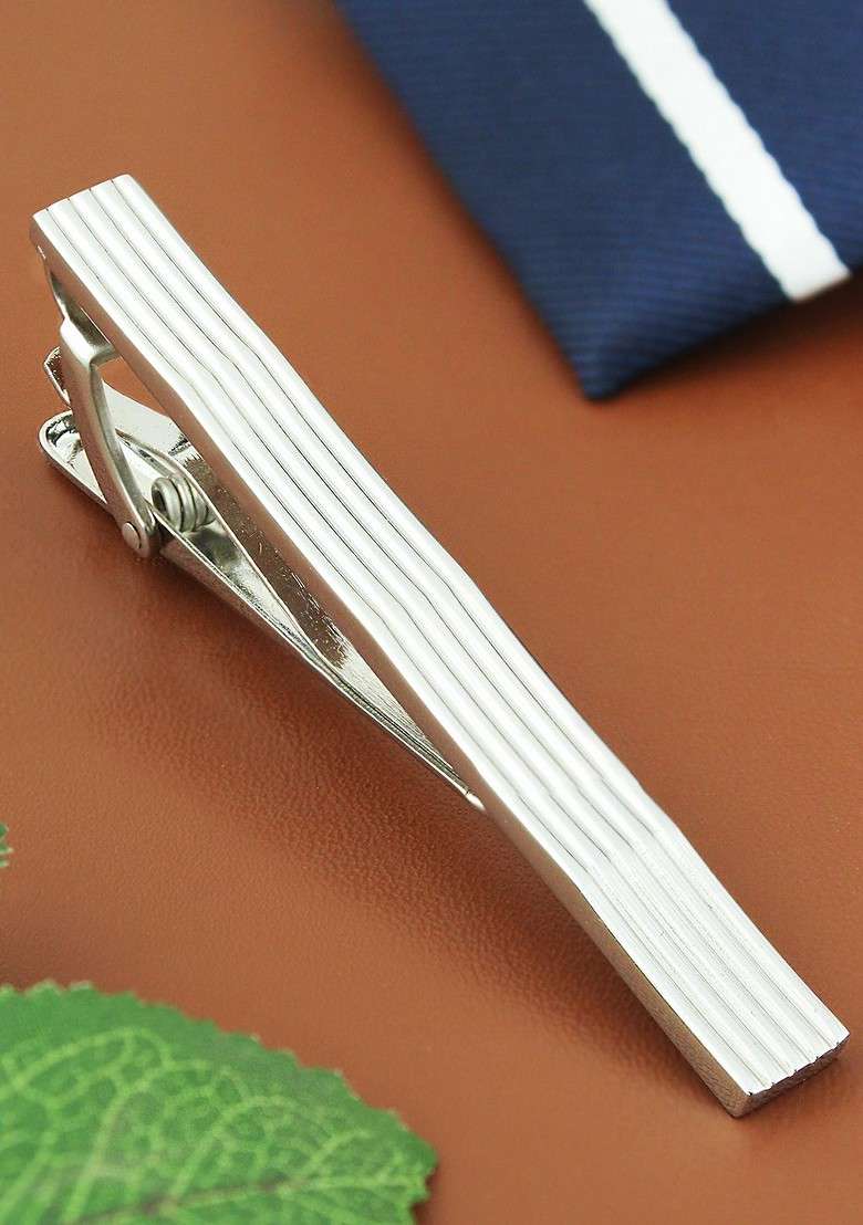 Unisex Silver Toned Striped Tie Pin - Indya