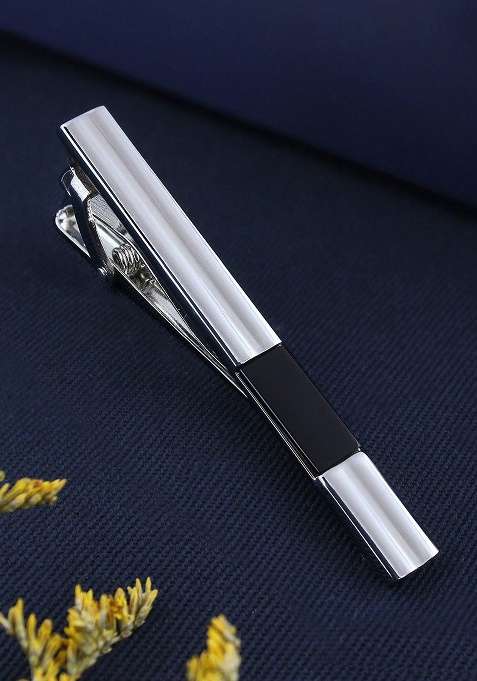 Unisex Silver Toned Black Onyx Studded Tie Pin
