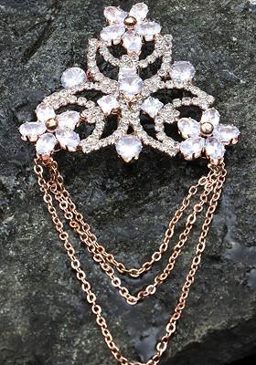 Sparkling Cubic Zirconia American Diamond Studded Saree Pin