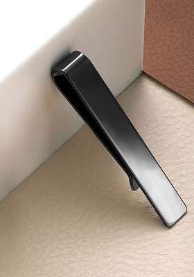 Black Plated Metal Tie Pin Brooch