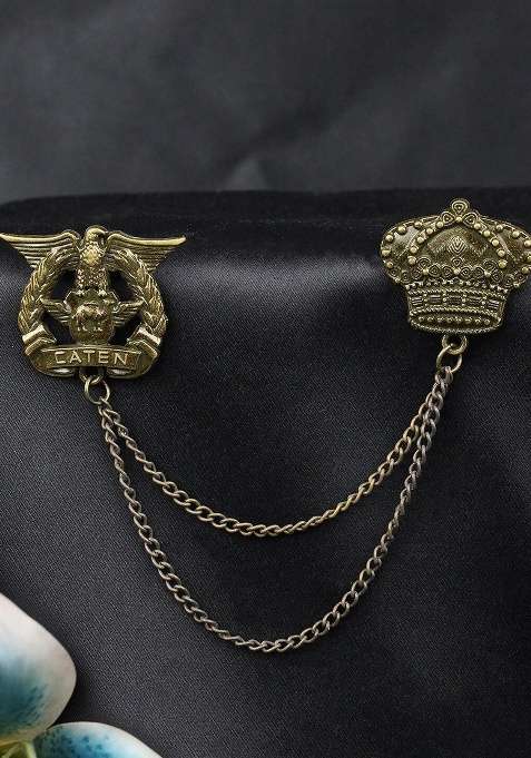 Men Royal Linkage Crown Caten Statement Brooch