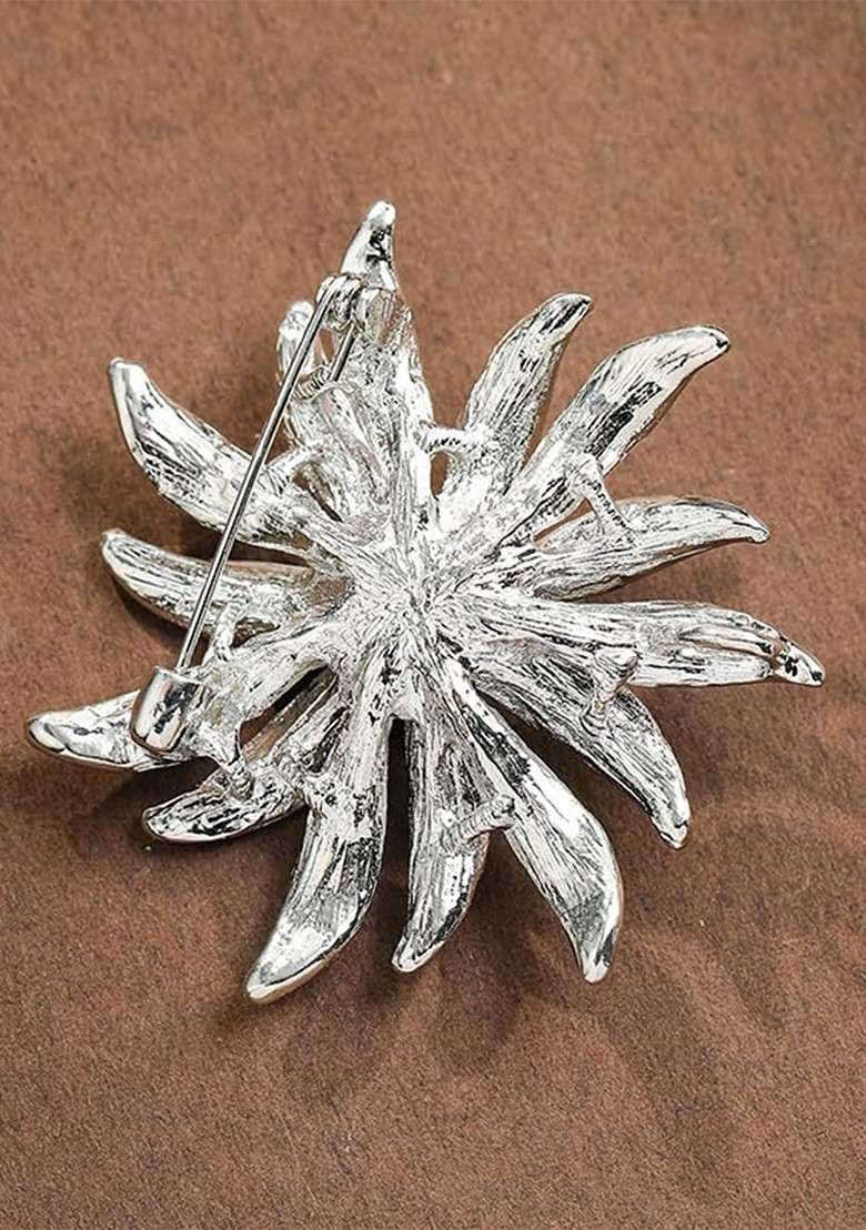 Flower Charm Brooch - Indya