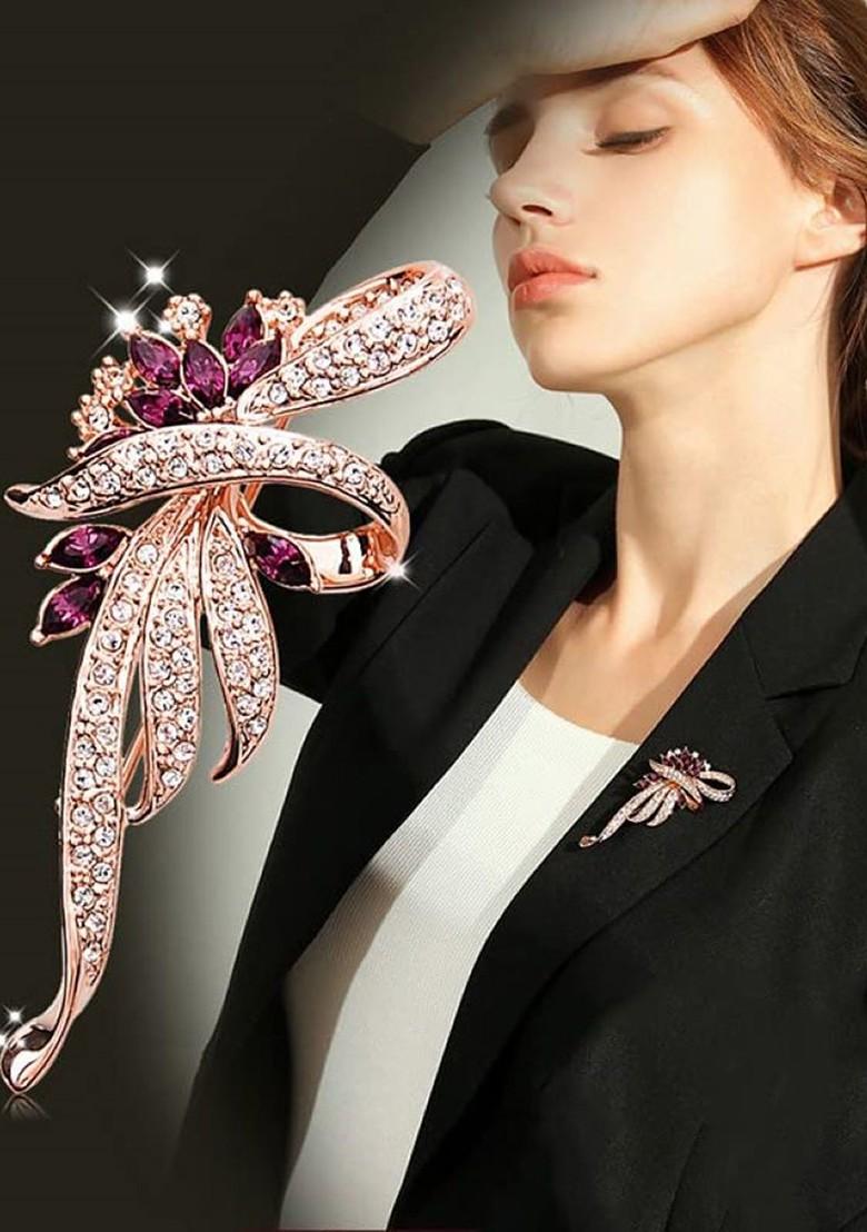 Artificial Stones Studded Brooch