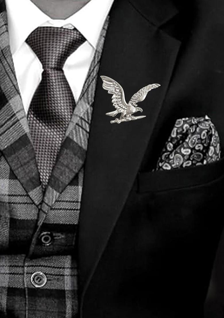 Set Of 2 Gold Eagle Shaped Brooches