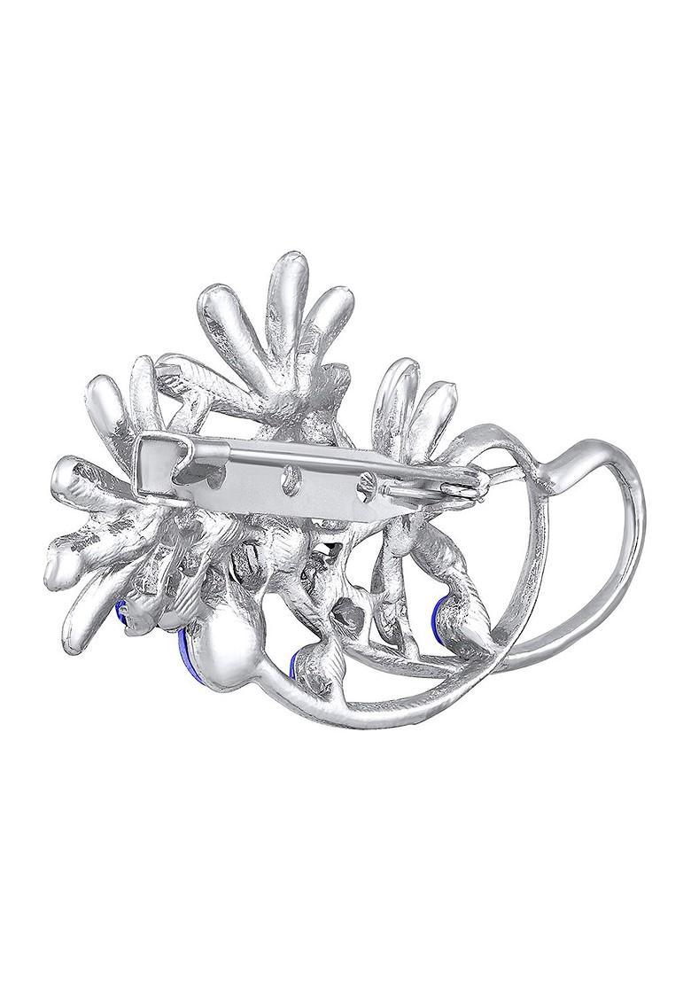 Women Floral Shaped Studded Brooch