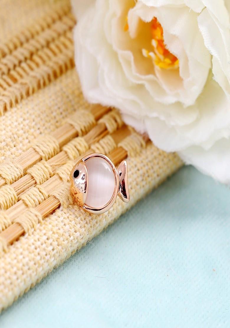 Women Gold Plated Stone Studded Small Fish Brooch