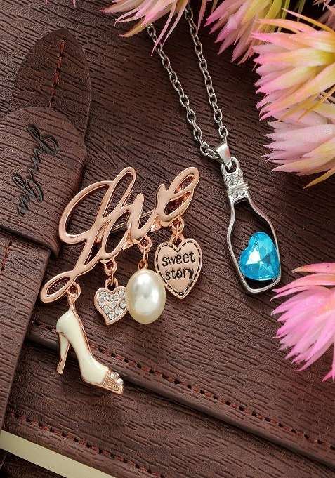 Women Crystal Studded Pearl Beaded Brooch Pendant Necklace Combo Set
