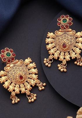 Gold Plated Alloy Red Artificial Stones And Beads Earrings