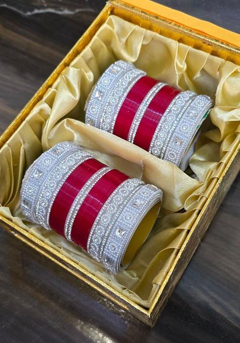 Set of 2 Stones Studded Bridal Chooda Bangles
