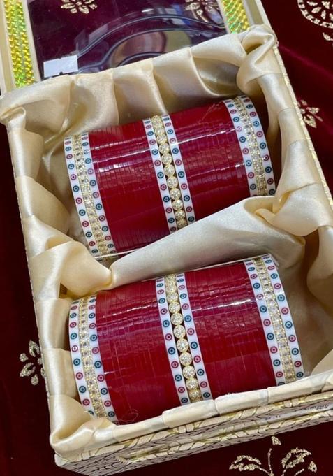 Women Gold Plated American Diamond Studded Bridal Wedding Chuda Bangles Set